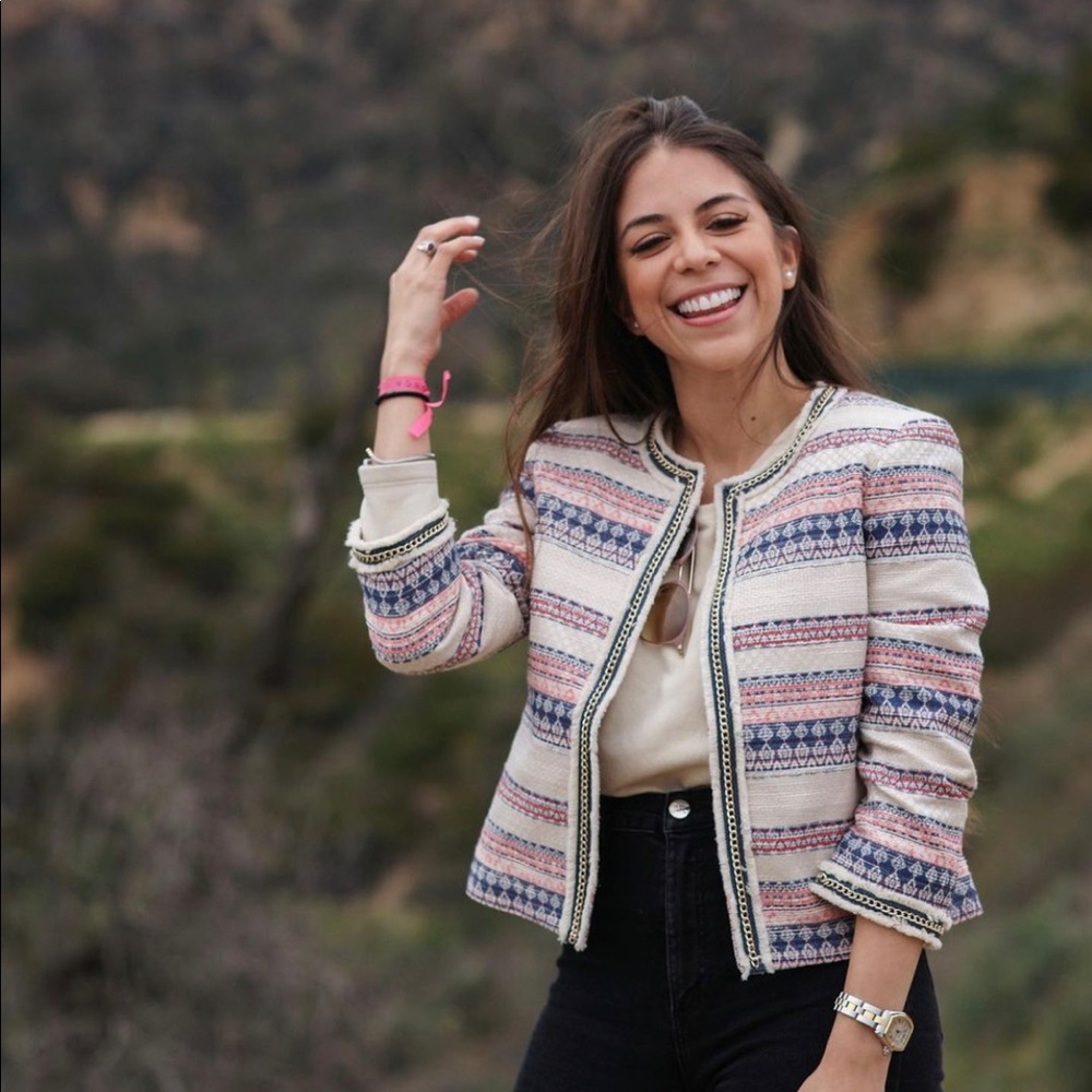 Meet your Posher, Carla